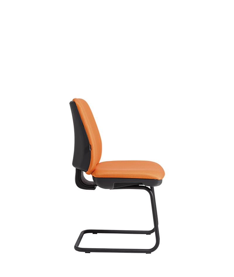 seduta orion orange visitatore slitta operativa artigianale di design per ufficio vista3 laterale moschella